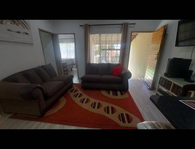 3 BEDROOM TOWNHOUSE FOR SALE IN ELSPARK